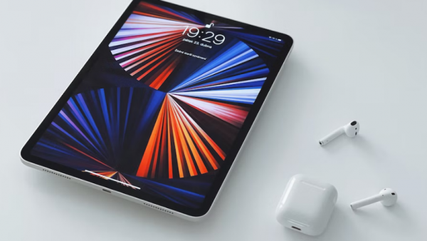 2024 款苹果 OLED iPad Pro 售价或将大涨：面板成本更高-ios学习从入门到精通尽在姬长信