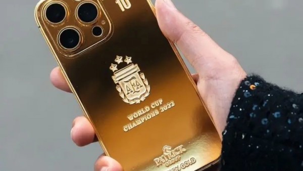 为庆祝阿根廷队夺冠，梅西重金定制 24K 黄金 iPhone 14 Pro 手机送队友-ios学习从入门到精通尽在姬长信