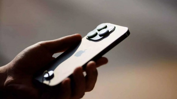 消息称富士康已开始在印度生产苹果 iPhone 15 手机-ios学习从入门到精通尽在姬长信