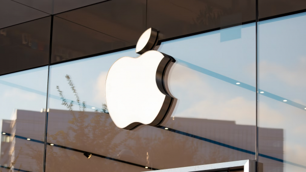iPhone 15 即将正式发售，但苹果法国门店员工计划举行罢工-ios学习从入门到精通尽在姬长信
