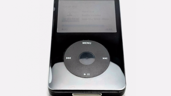 苹果 iPod Video 播放器翻新后受热捧：更换电池，增加 128 GB 闪存-ios学习从入门到精通尽在姬长信