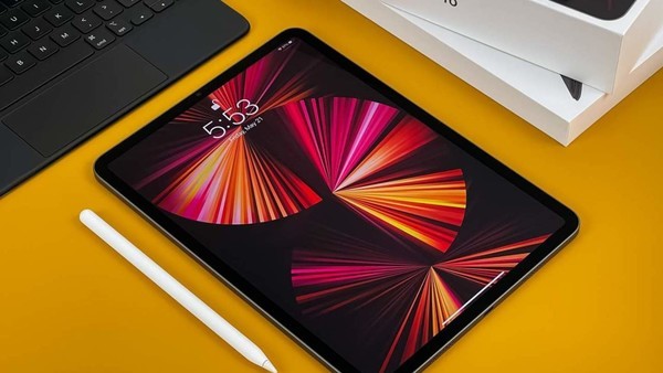 OLED iPad可能会在2024年上市 三星苹果激烈协商中-ios学习从入门到精通尽在姬长信