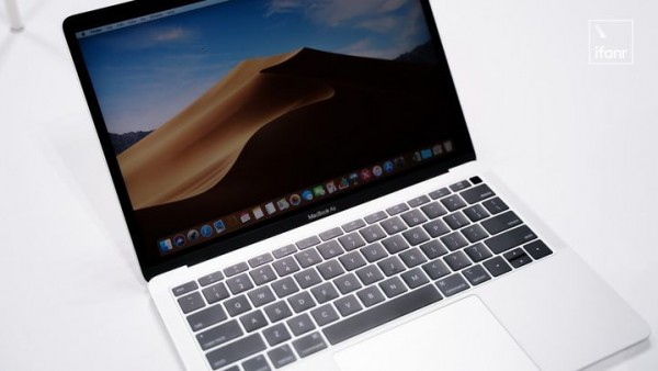 新 MacBook Air 好用吗？来听听外媒是怎么评价的